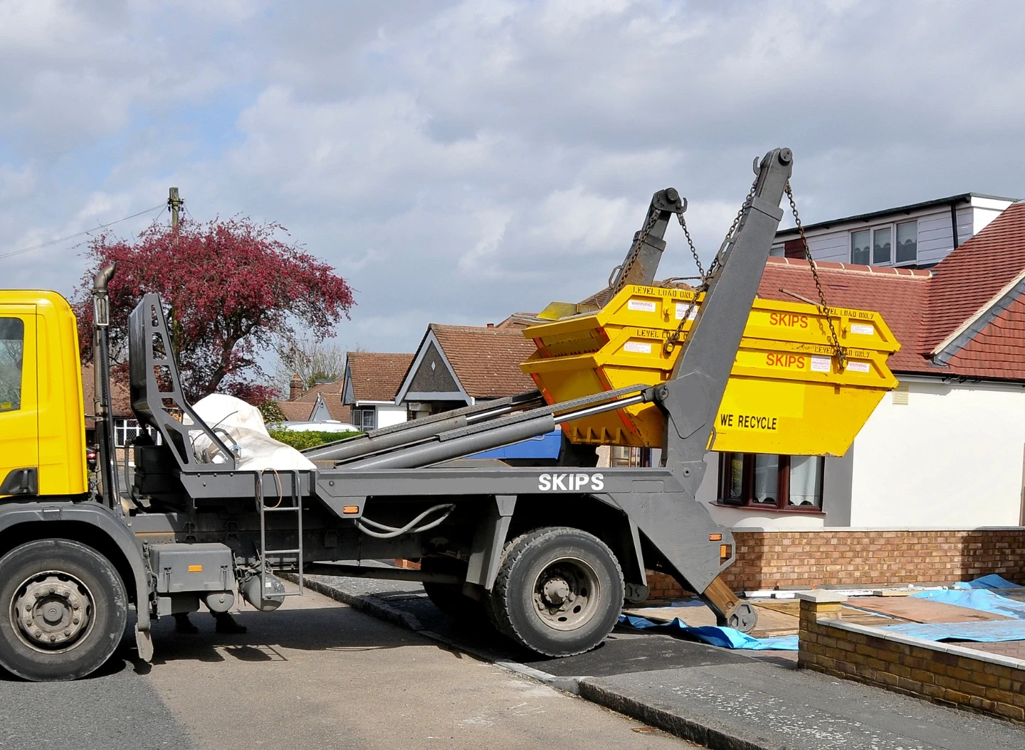 Zuverlässige Containerlogistik für Bau & Gewerbe