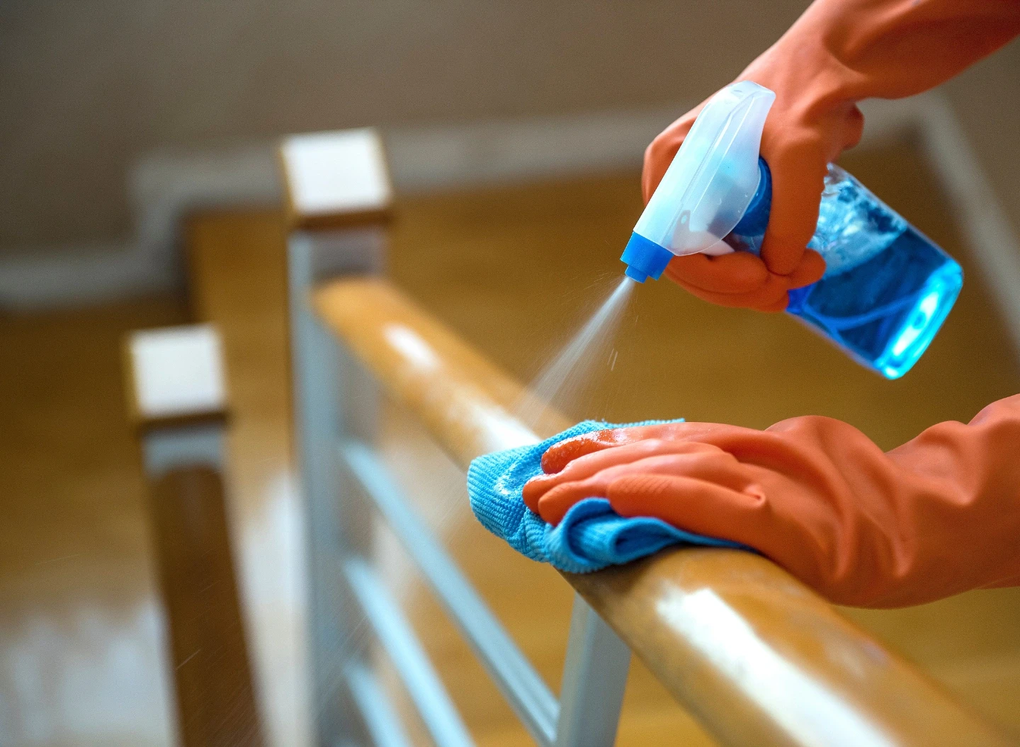 Treppenhausreinigung für Wohn- und Geschäftshäuser